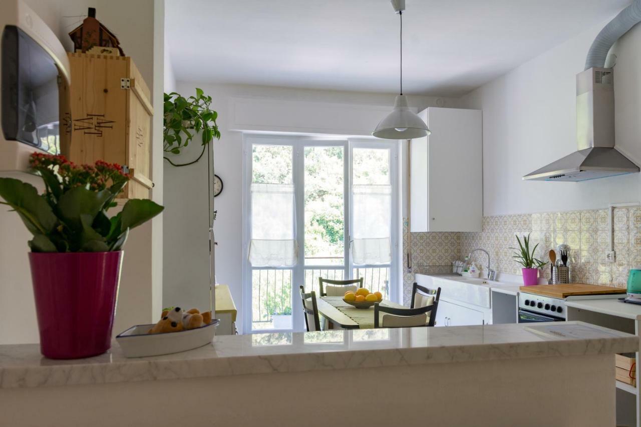 La Casa Di Elda Apartment Dolceacqua Bagian luar foto