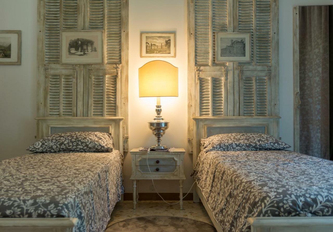 La Casa Di Elda Apartment Dolceacqua Bagian luar foto