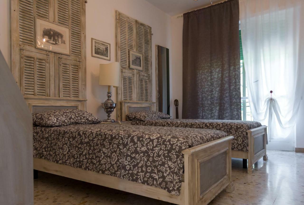 La Casa Di Elda Apartment Dolceacqua Bagian luar foto
